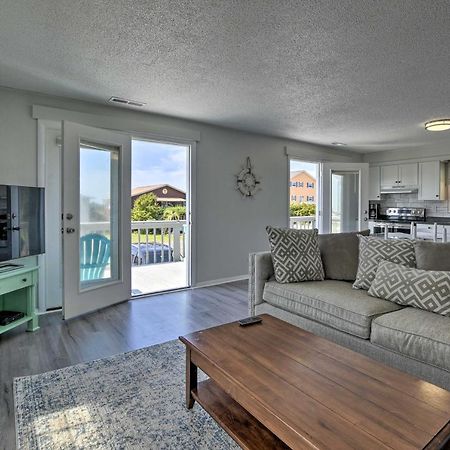 Oak Island Beach Abode With Deck Walk To Shore! エクステリア 写真