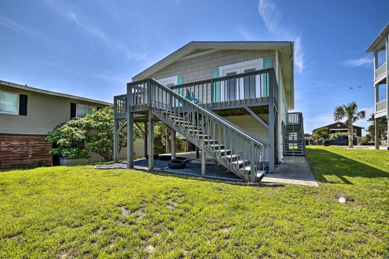 Oak Island Beach Abode With Deck Walk To Shore! エクステリア 写真